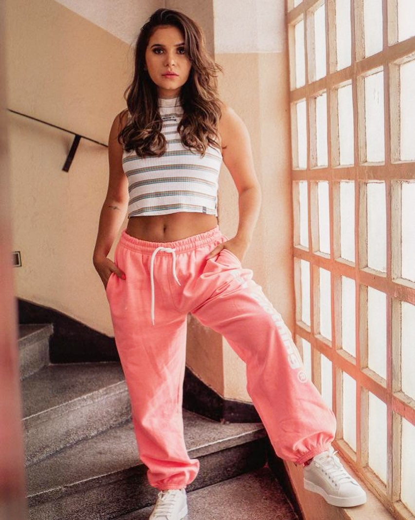 Gizelly Bicalho  - Reprodução