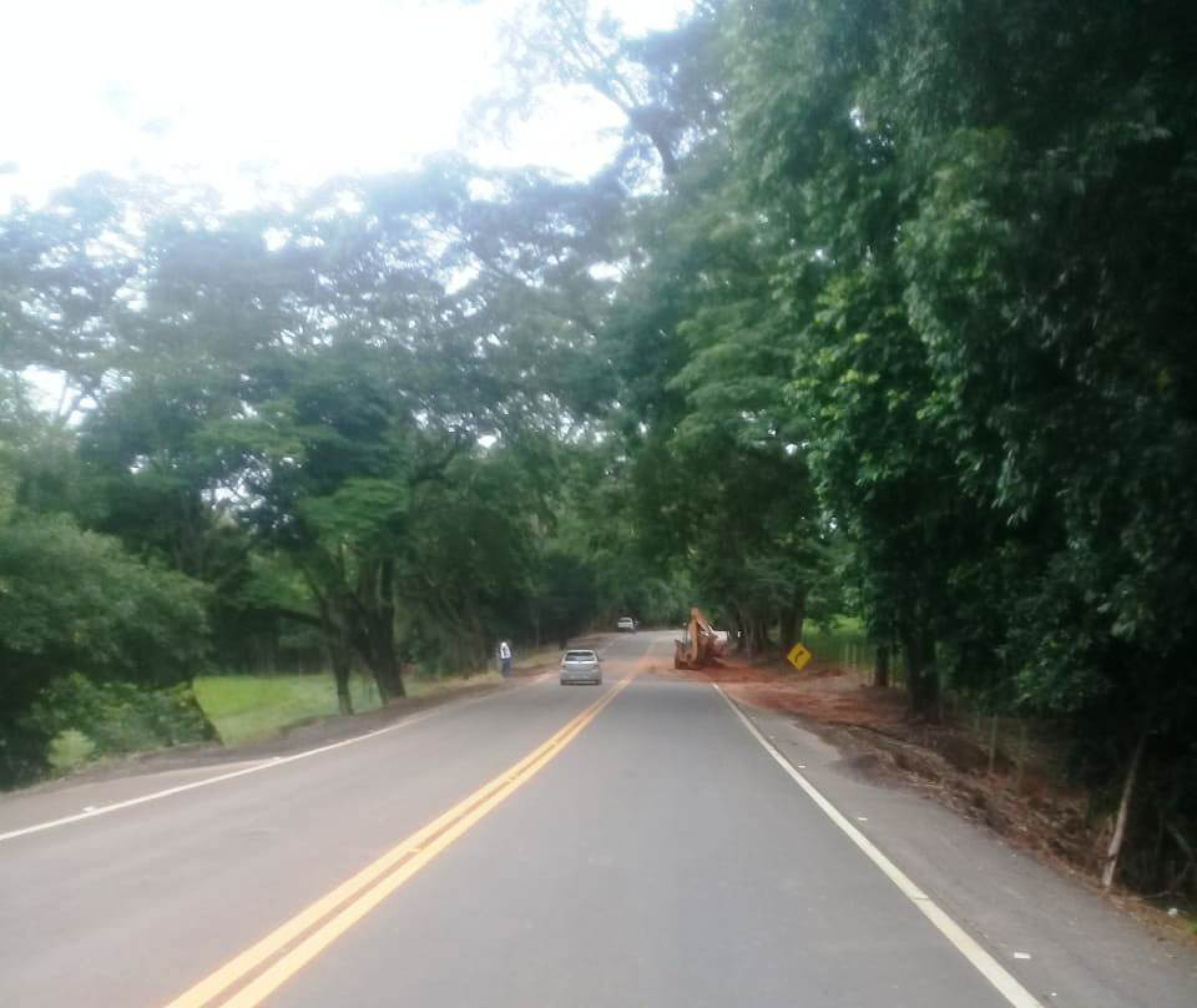 Equipe agiu rapidamente na estrada para Natividade, RJ-226. - Foto: divulga&ccedil;&atilde;o/PMI