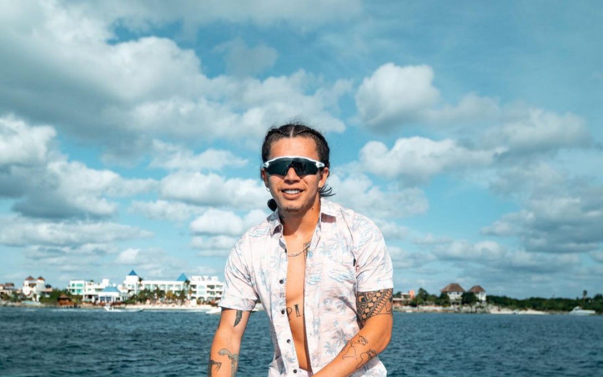 Al&eacute;m de fazer humor, Nunes apostou no campo da m&uacute;sica. Ele lan&ccedil;ou 'Girassol', com Priscilla Alc&acirc;ntara, e 'Coisa Linda', com Ivete Sangalo