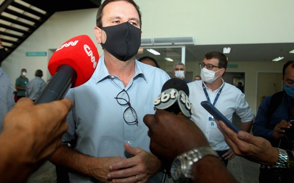 Prefeito Eduardo Paes fez uma live na noite desta ter&ccedil;a-feira - Estefan Radovicz / Agencia O Dia