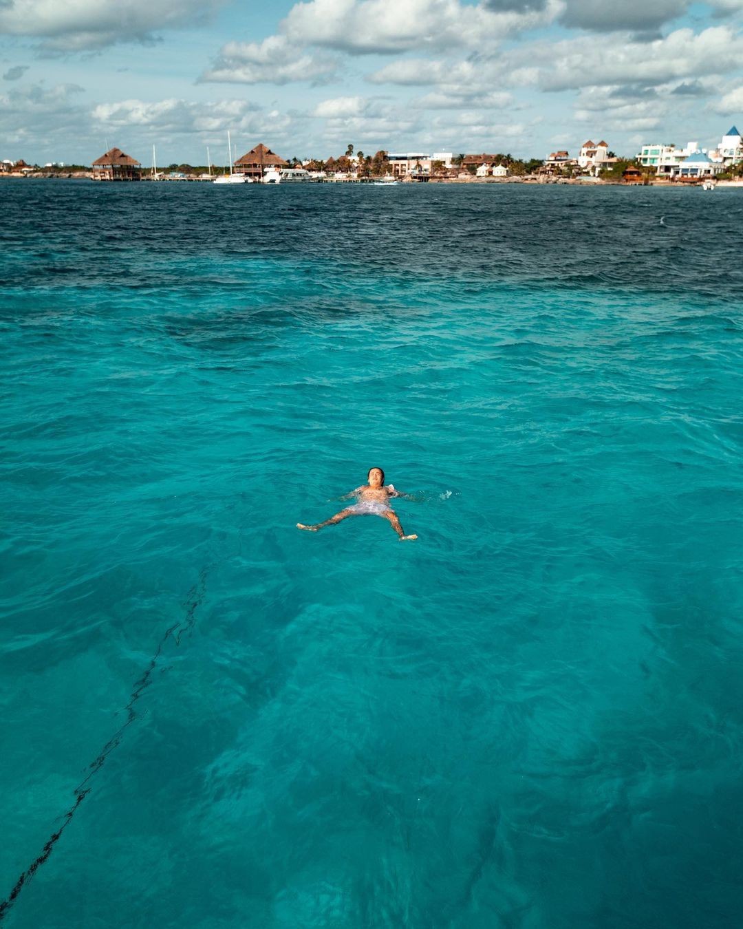 Whindersson Nunes comemora aniversário em barco - Reprodução Internet