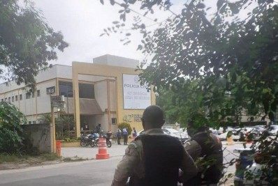 Homem é preso acusado de estuprar e engravidar a filha de 12 anos