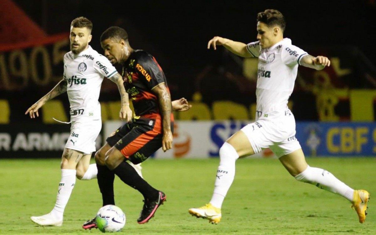 Partida entre Sport x Palmeiras parece estar longe do gim - Reprodução/Twitter