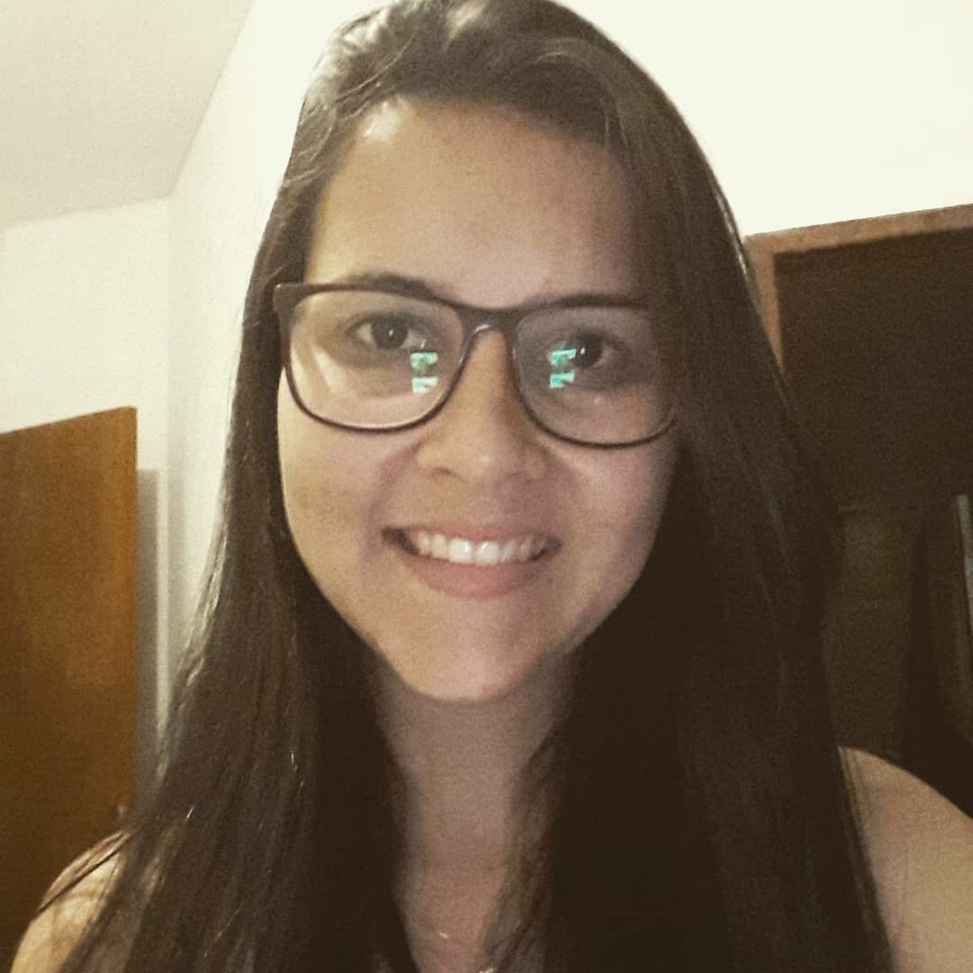 A assistente social Priscila Barros de Freitas, 32 anos; natural de S&atilde;o Gon&ccedil;alo, RJ; mora h&aacute; 6 anos em Itaperuna. - Foto: arquivo pessoal