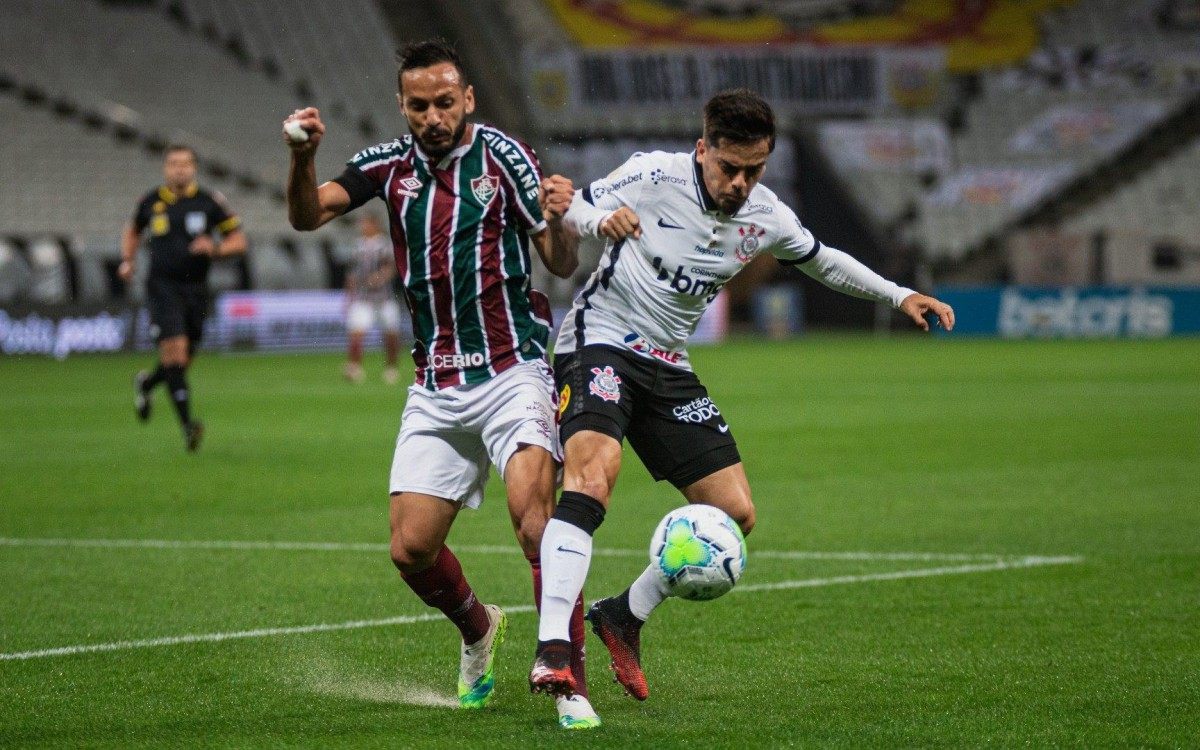 Fluminense foi massacrado pelo Corinthians, em São Paulo