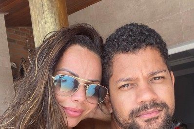 Noiva, Viviane Araújo anuncia casamento com empresário e que vai ser mãe