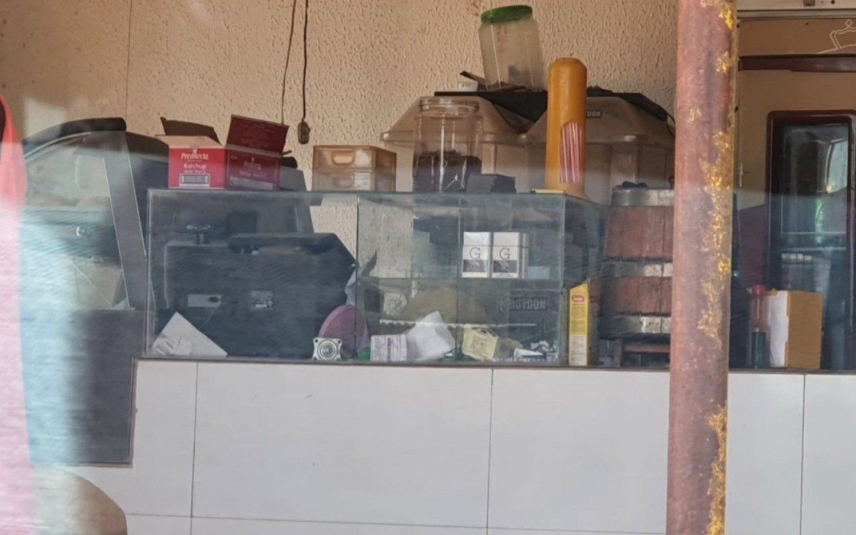 Operação mira pontos de comércio ilegal de cigarros contrabandeados