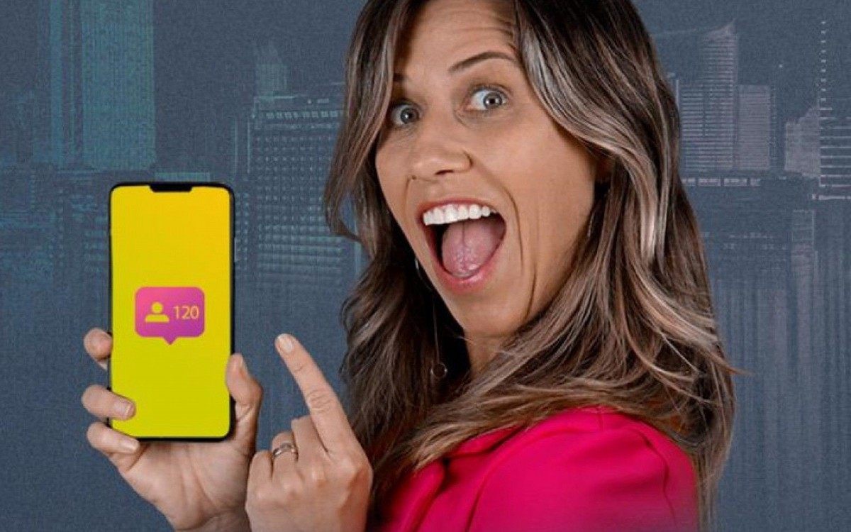 Paula é graduada em Jornalismo (Facha) e em Marketing (FGV), tem experiência de mais de 12 anos com marketing e hoje atua como consultora e palestrante, ministrando diversos treinamentos de mídias sociais para empresas e empreendedores - Divulgação