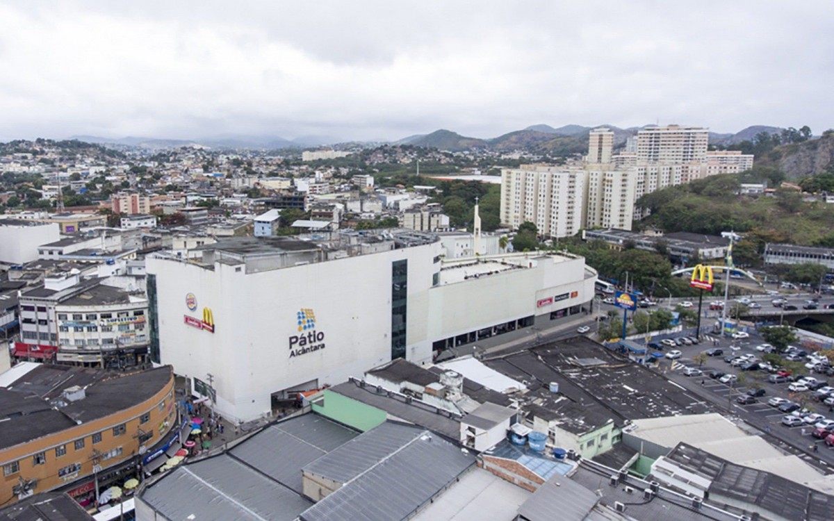 Atualmente, o prédio gera cerca de mil empregos diretos e indiretos e atrai 900 mil visitantes por mês - Divulgação