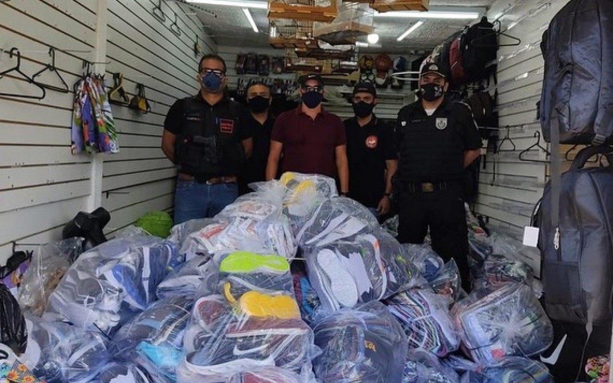 Material estava em v&aacute;rios dep&oacute;sitos no Terreir&atilde;o - Divulgação / Polícia Militar