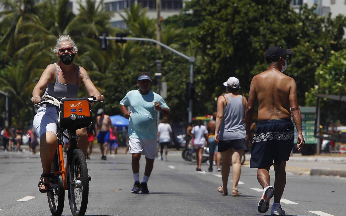 &Aacute;rea de Lazer na orla do Rio