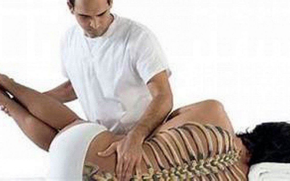 Quiropráticos e fisioterapeutas servem a duas necessidades médicas diferentes