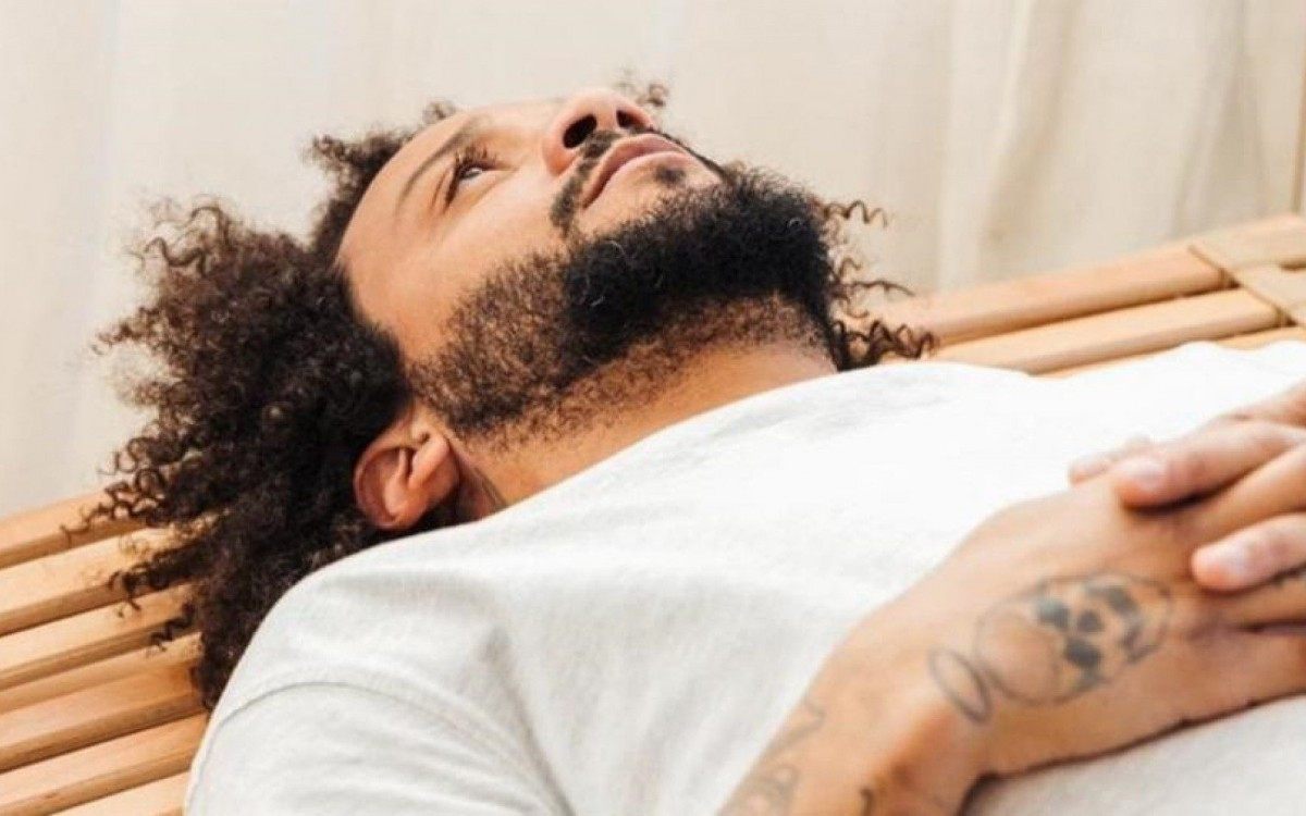 O lateral Marcelo comprou uma cama de R$ 225 mil - Reprodução/Instagram