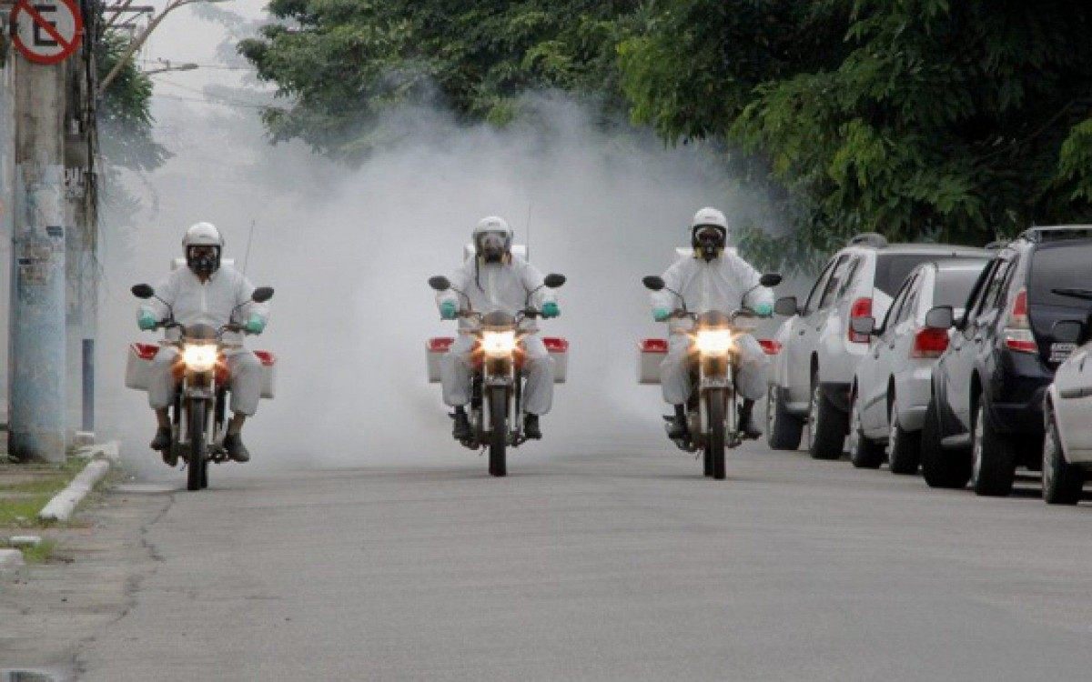 Ação conta com motofogs e motobomba - Divulgação