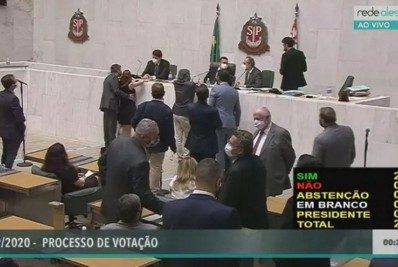 Conselho de Ética da Alesp aprova punição atenuada para Cury em caso de assédio