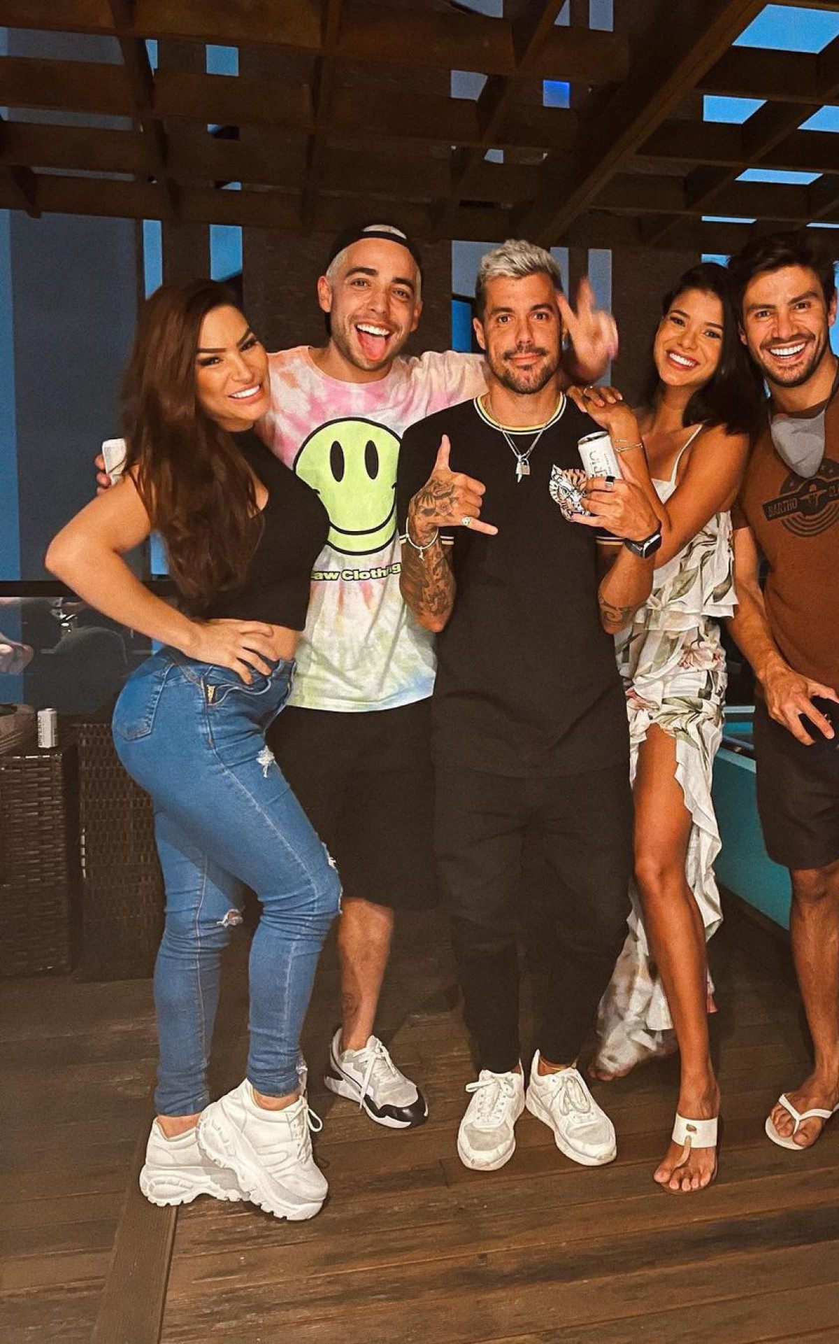 Raissa, Selfie, Lipe, Jakelyne e Mariano - Reprodução