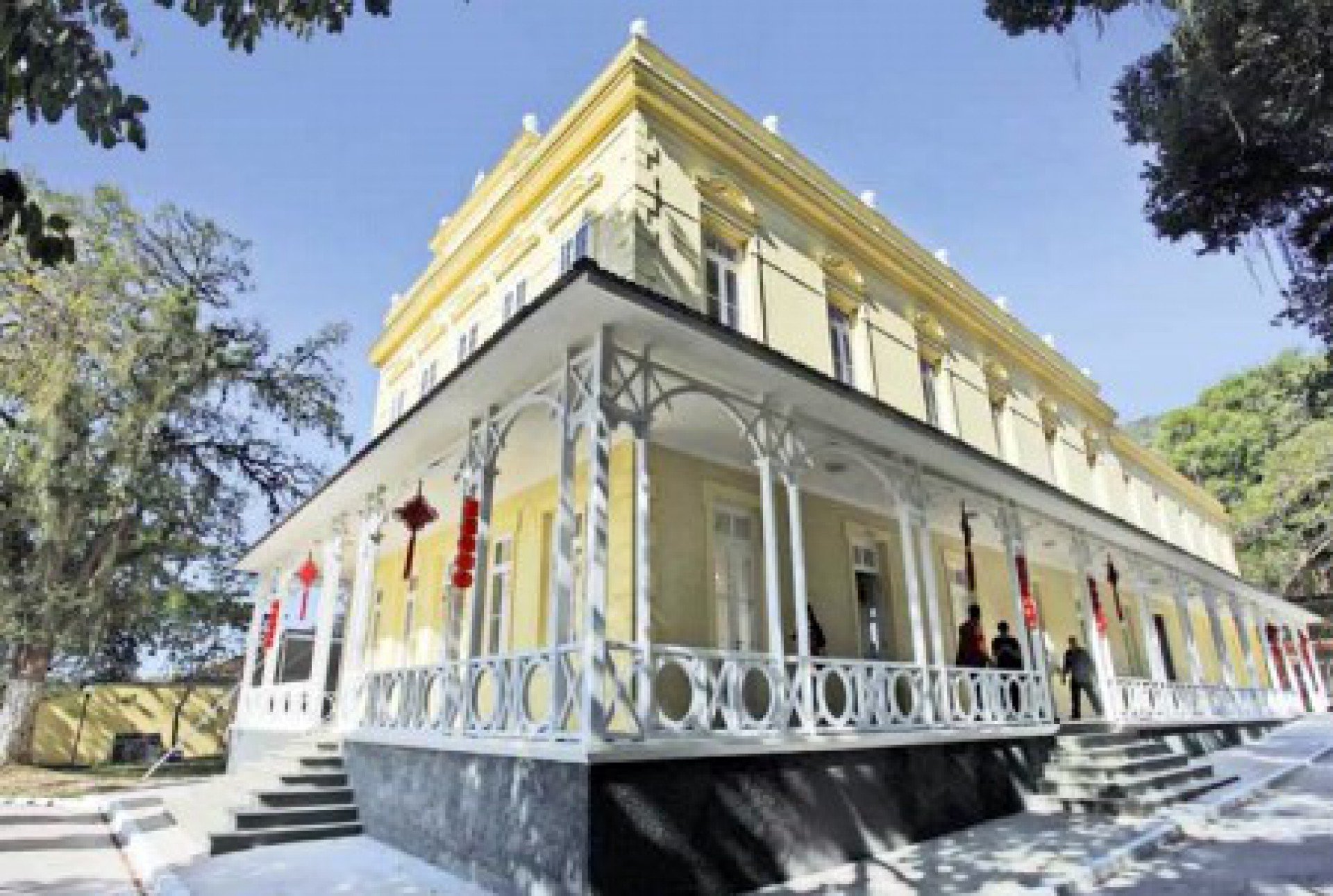 A Casa da Princesa hoje abriga o Colégio Estadual Matemático Joaquim Gomes de Sousa (Intercultural Brasil-China) - Divulgação / Governo do estado