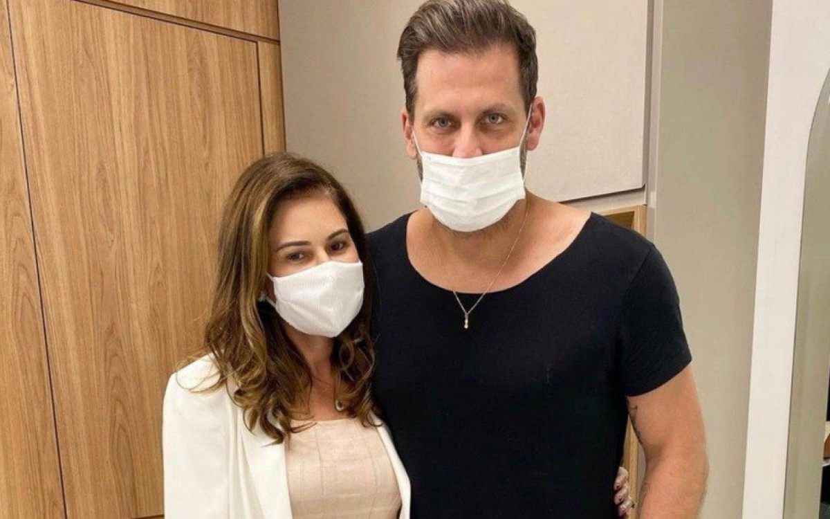 K&aacute;tia Volpe e Henri Castelli
