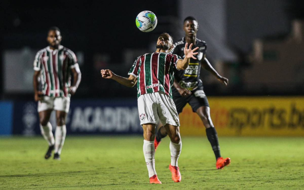 Rio de Janeiro - 24/01/2021 - São Januário..Fluminense enfrenta o Botafogo esta noite em São Januário pela 32ª rodada do Campeonato Brasileiro 2020..FOTO: LUCAS MERÇON / FLUMINENSE F.C....IMPORTANTE: Imagem destinada a uso institucional e divulgação, seu.uso comercial está vetado incondicionalmente por seu autor e o.Fluminense Football Club.É obrigatório mencionar o nome do autor ou.usar a imagem....IMPORTANT: Image intended for institutional use and distribution..Commercial use is prohibited unconditionally by its author and.Fluminense Football Club. It is mandatory to mention the name of the.author or use the image....IMPORTANTE: Imágen para uso solamente institucional y distribuición. El.uso comercial es prohibido por su autor y por el Fluminense Football.Club. És mandatório mencionar el nombre del autor ao usar el imágen. - Lucas Mercon/Fluminense
