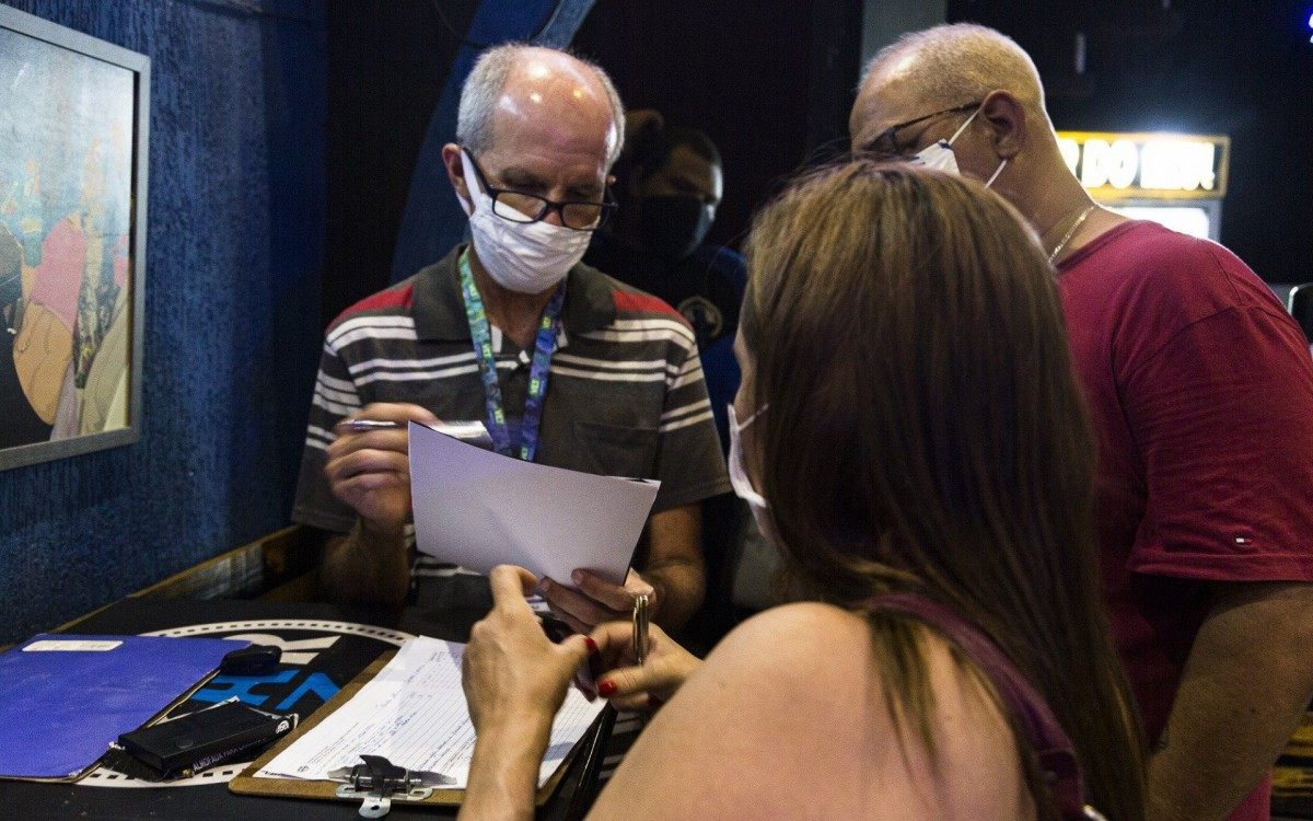 A&ccedil;&atilde;o integrada das secretarias municipais de Ordem P&uacute;blica, de Sa&uacute;de e Defesa Civil, de Meio Ambiente e de Transportes teve ainda o apoio da Guarda Municipal e da Pol&iacute;cia Militar - Divulga&ccedil;&atilde;o