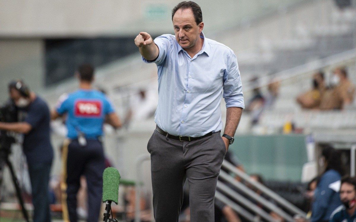 Rogério Ceni aponta o caminho da vitória: atacar em busca dos gols  - Alexandre Vidal / Flamengo