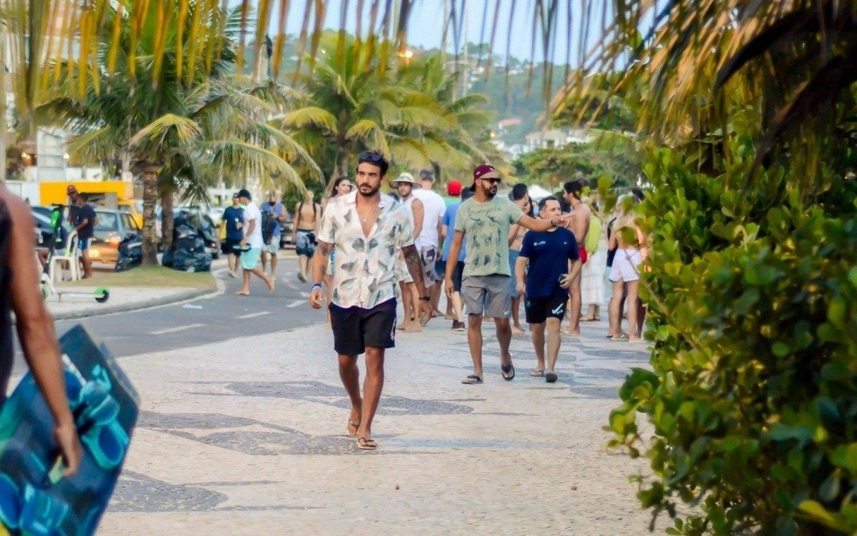 Guilherme Napolitano na praia da Barra