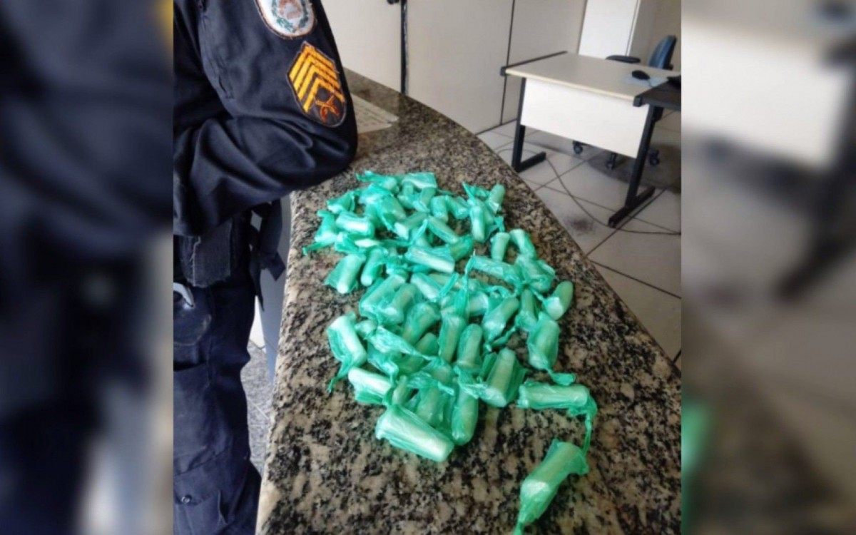 Material apreendido foi levado para a delegacia - Foto: Divulgação