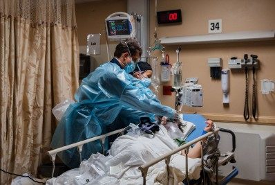 China aprova tratamento contra a covid-19