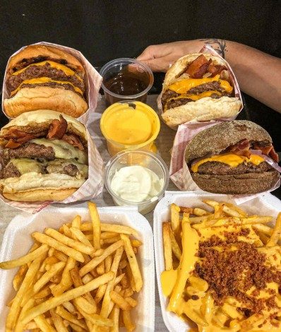Burger Day Brasa faz sucesso em Duque de Caxias - Divulga&ccedil;&atilde;o