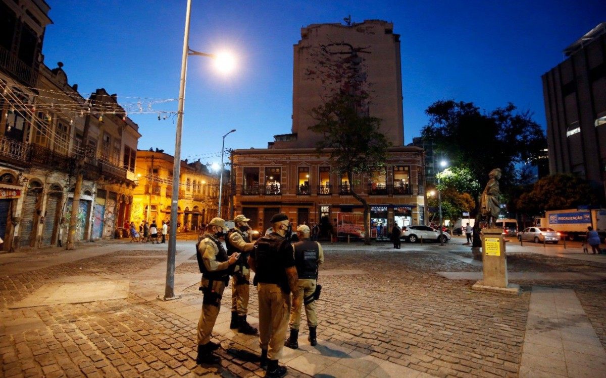 Prefeitura do Rio fez operação para evitar aglomeração em evento na Pedra do Sal na segunda-feira - Divulgação