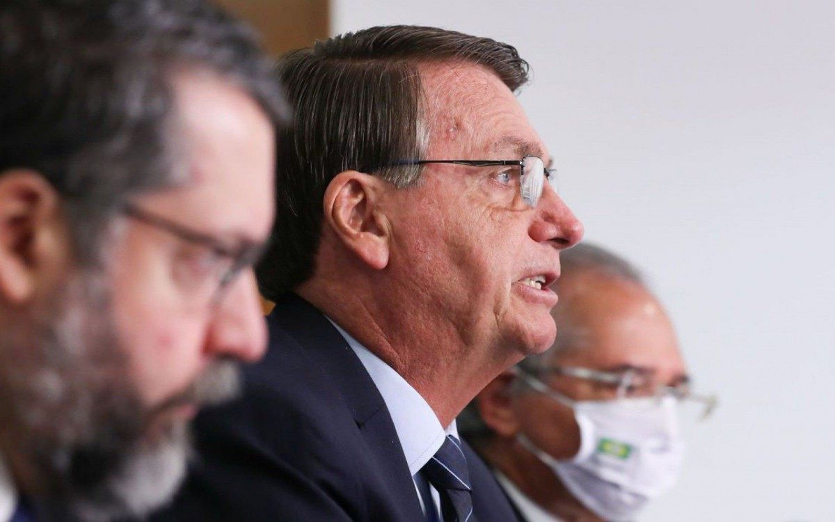 'O governo federal é favorável a esse grupo de empresários para levar avante sua proposta para trazer vacina para cá', disse Bolsonaro - Marcos Corrêa/PR