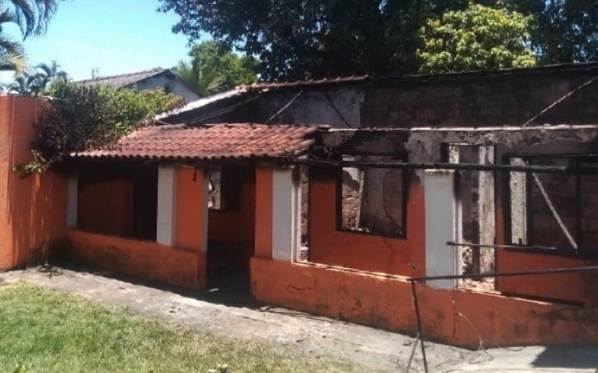Idosa de 95 anos morre carbonizada após incêndio em casa de repouso em Itaboraí - Divulgação