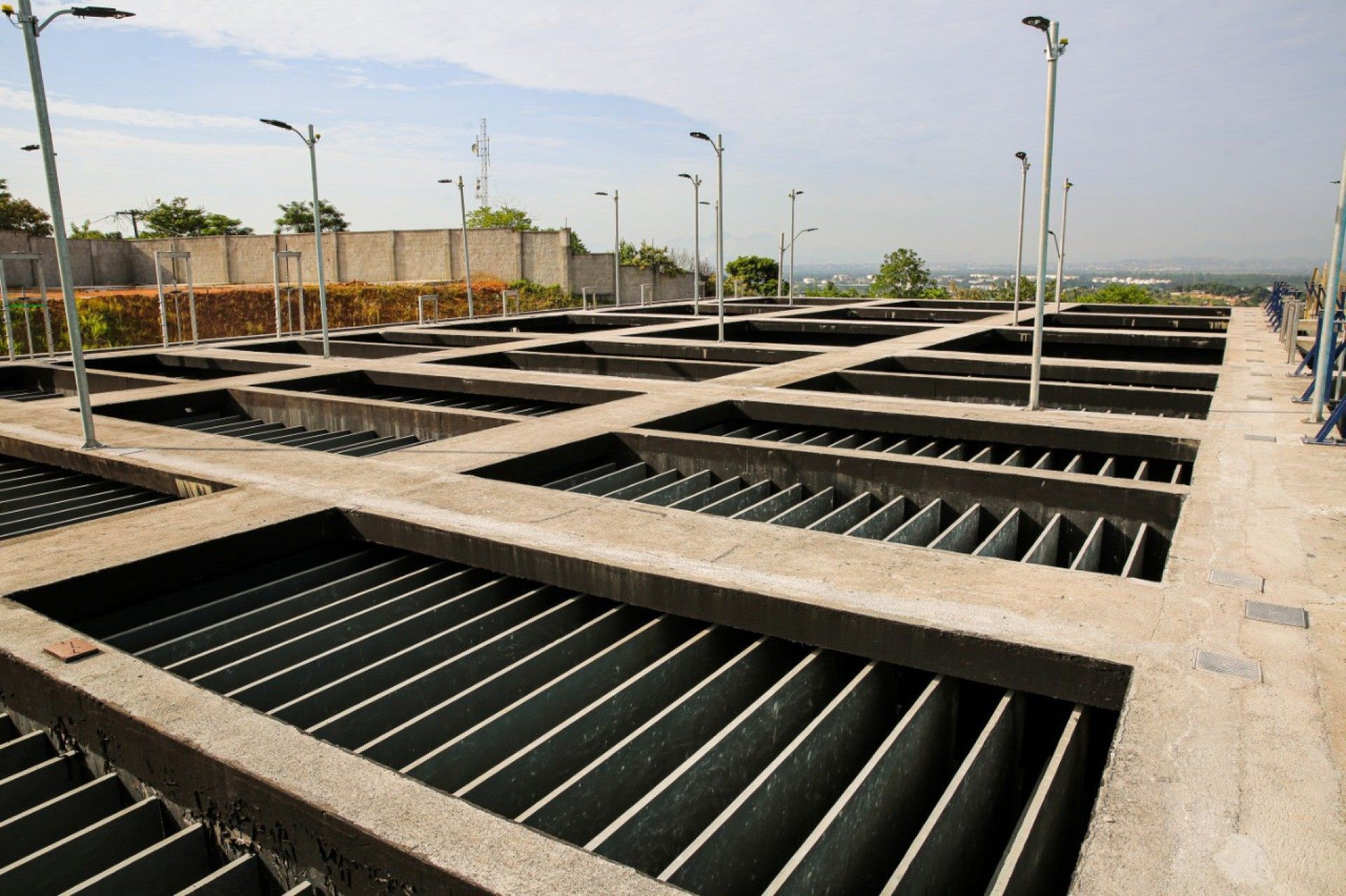 Duque de Caxias recebe maior obra de abastecimento de água da Baixada