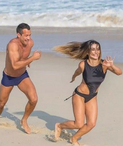 Malvino Salvador e Cleo em cenas de 'Haja Coração' - Reprodução