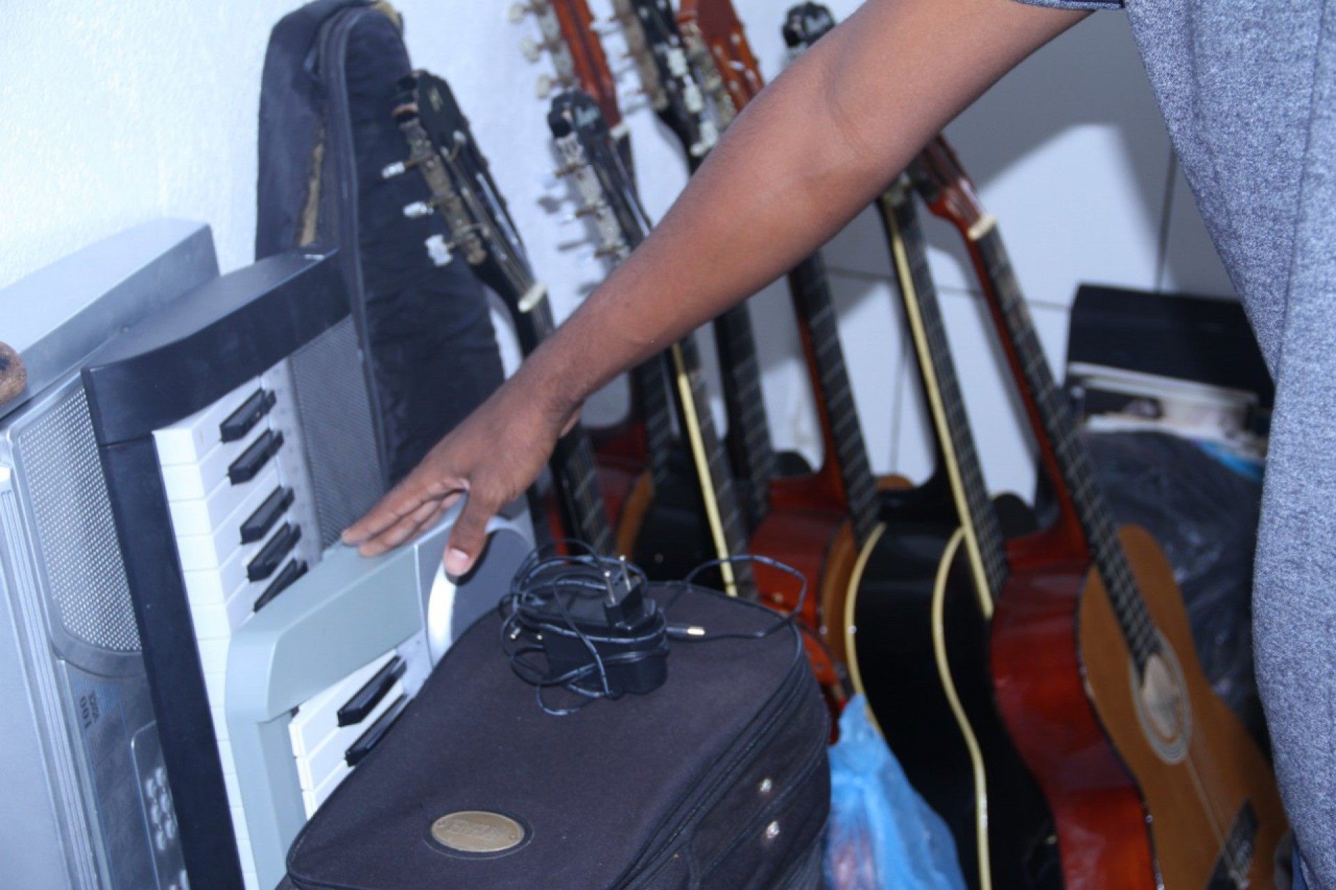 Arraial do Cabo abre inscri&ccedil;&otilde;es para aulas de teatro, m&uacute;sica, dan&ccedil;a e cinema 