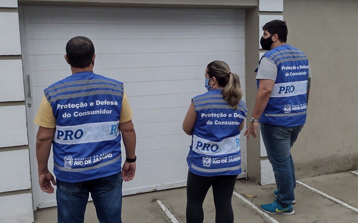 Ação encontrou falhas na distribuição de água e de luz. - Divulgação/Procon-RJ