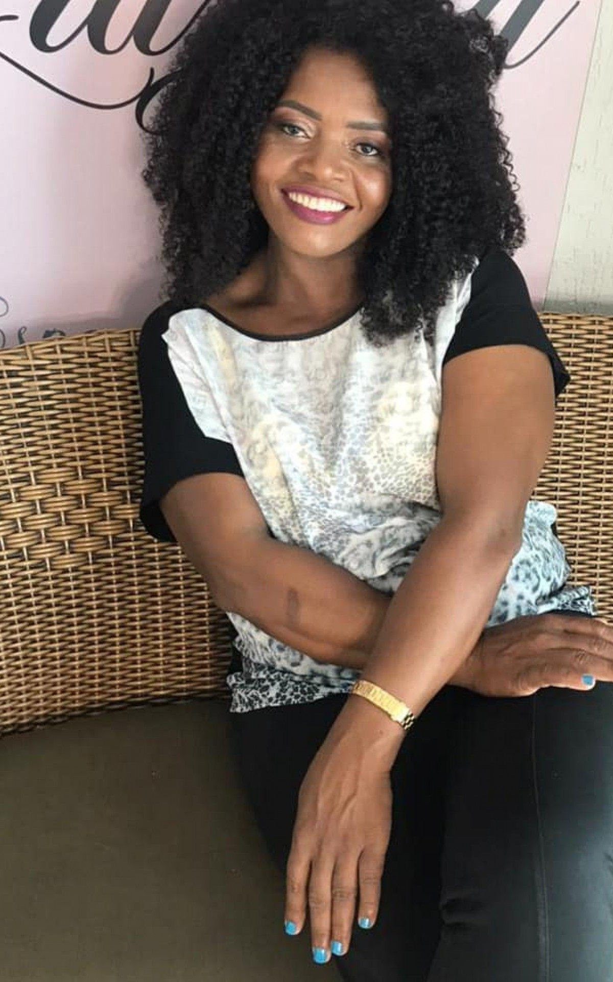 Madalena publica fotos em uma rede social que acumula mais de 16 mil seguidores