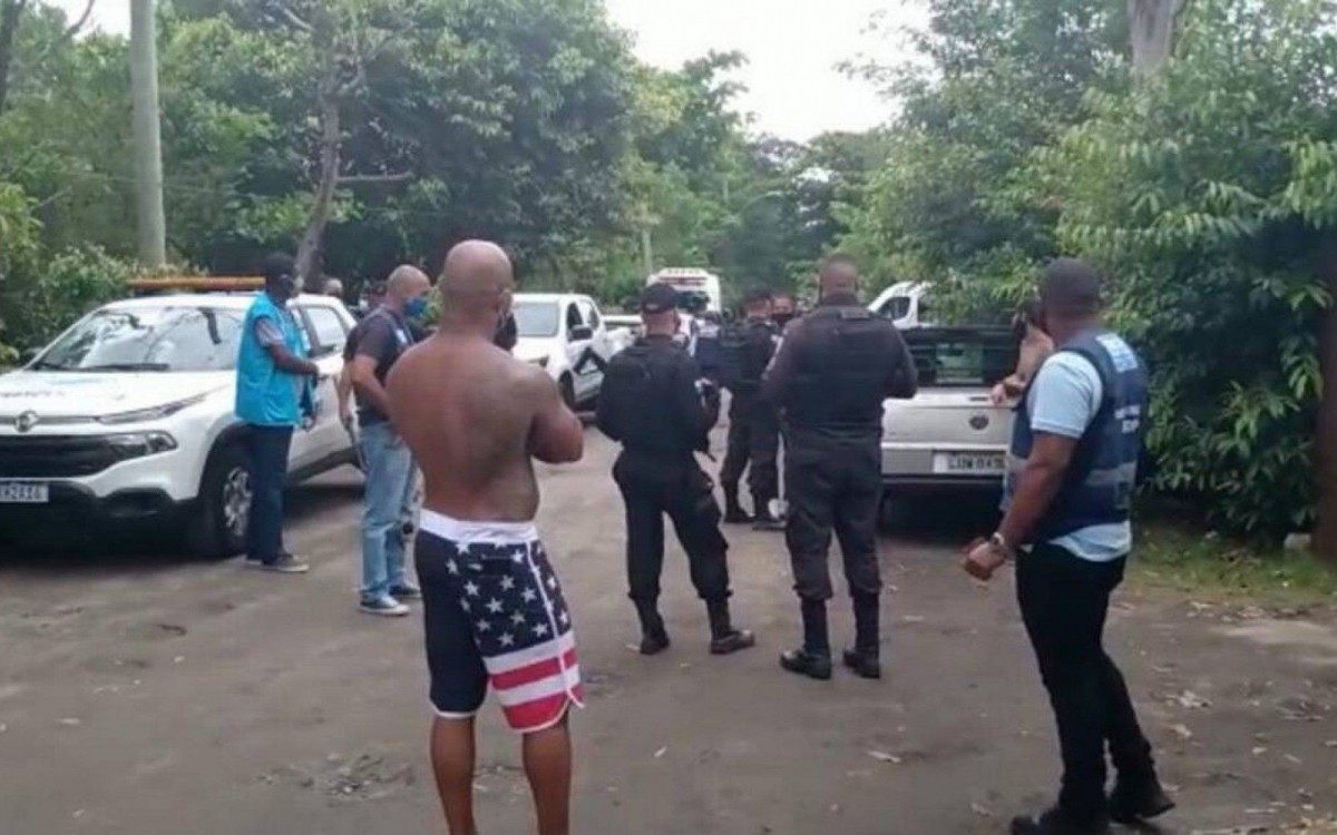 Prefeitura interdita pool party em sítio na Zona Oeste