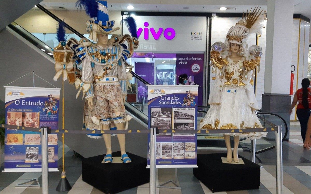 Exposição História do Carnaval com Fantasias G.R.E.S Beija Flor de Nilópolis - Divulgação