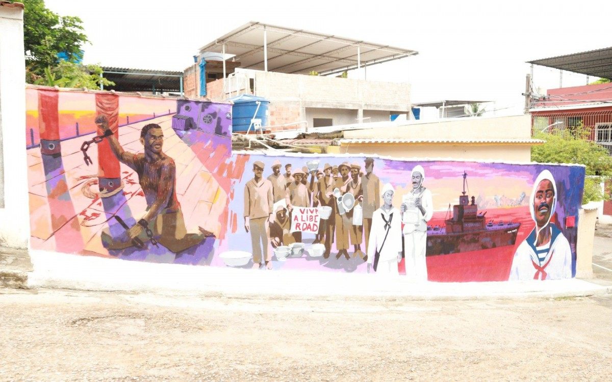 Arte de rua em homenagem ao Marinheiro João Cândido é inaugurada em Meriti