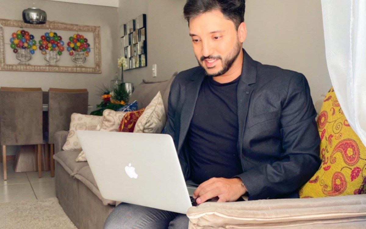 Filipe Brandão que é CEO de uma Agência de Comunicação explica como implantar o marketing digital da melhor forma em uma empresa.  - Foto: divulgação