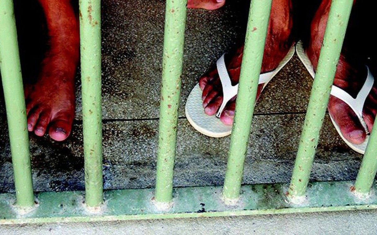 TJRJ doa computadores ao Detran para identifica&ccedil;&atilde;o civil de presos
