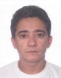 O mestre de máquinas José Cláudio de Sousa Vieira, de 51 anos, continua desaparecido.