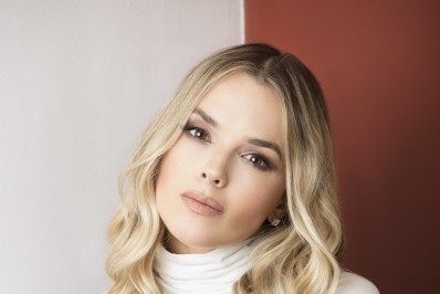 Grávida, Thaeme relembra quatro abortos: 'Tristes’