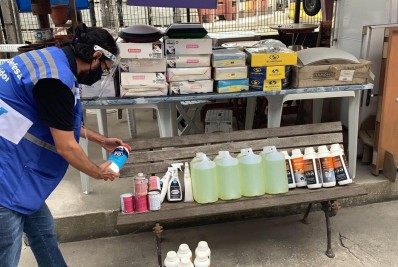 Procon-RJ interdita dois locais e descarta mais de 300kg de produtos impróprios ao consumo - Divulgação/Procon-RJ