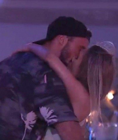 Arthur e Carla Diaz - Reprodução de TV