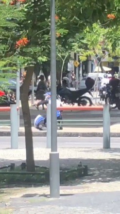 V&iacute;deo! Policial &eacute; baleado na perna em Laranjeiras