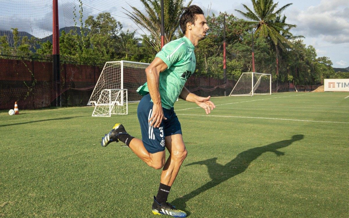 Rodrigo Caio - Alexandre Vidal / Flamengo