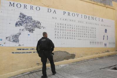 Tiros no Morro da Providência interrompem VLT