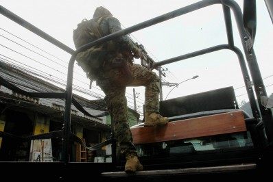 Bope faz operação no Complexo da Maré; PM também atua no Juramento